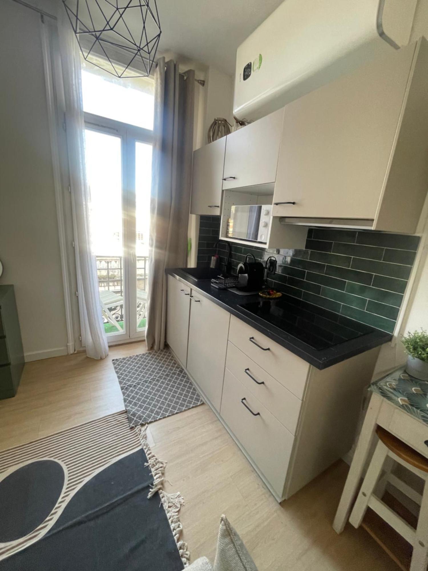 Apartment Cosy En Face De La Gare *